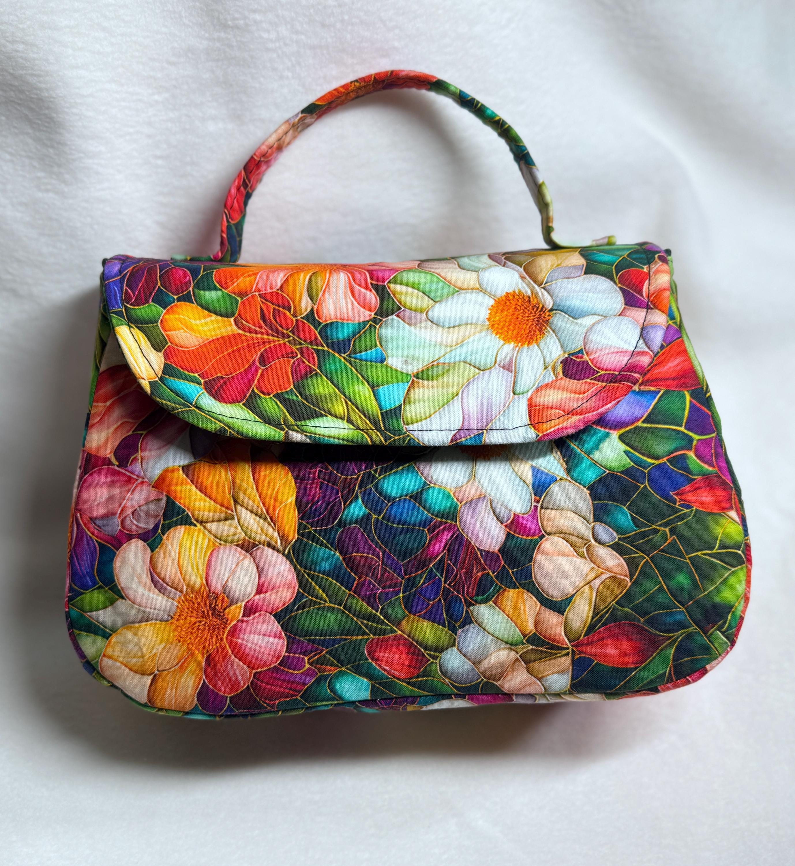 Handmade Vintage Style Handbag: Retro Purse - Mabel Design