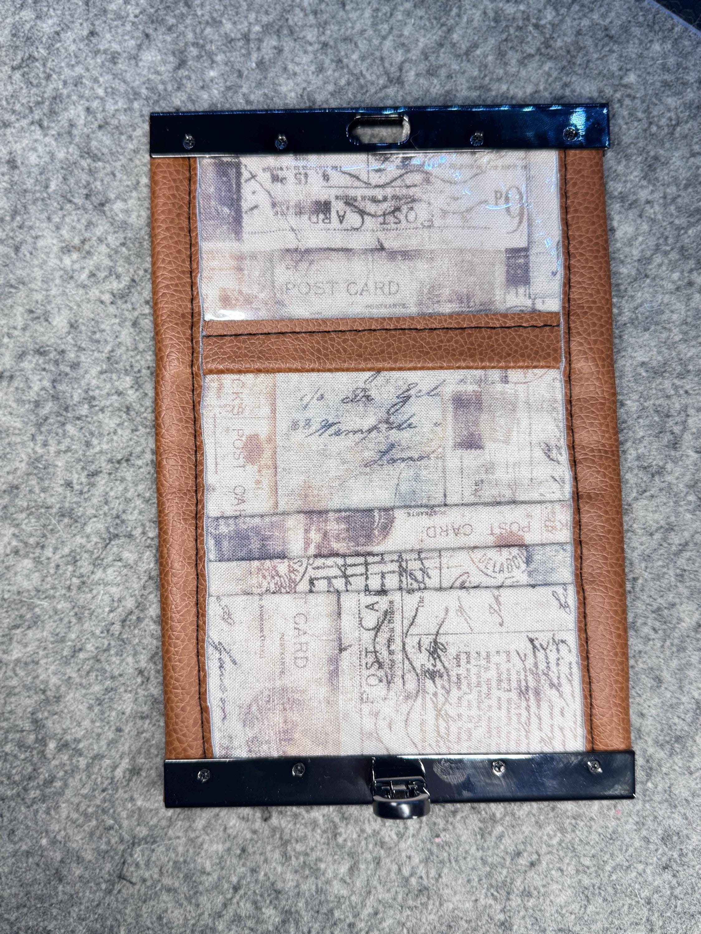 Handmade Small Bi-Fold Wallet – Compact Card Holder with Flip Lock