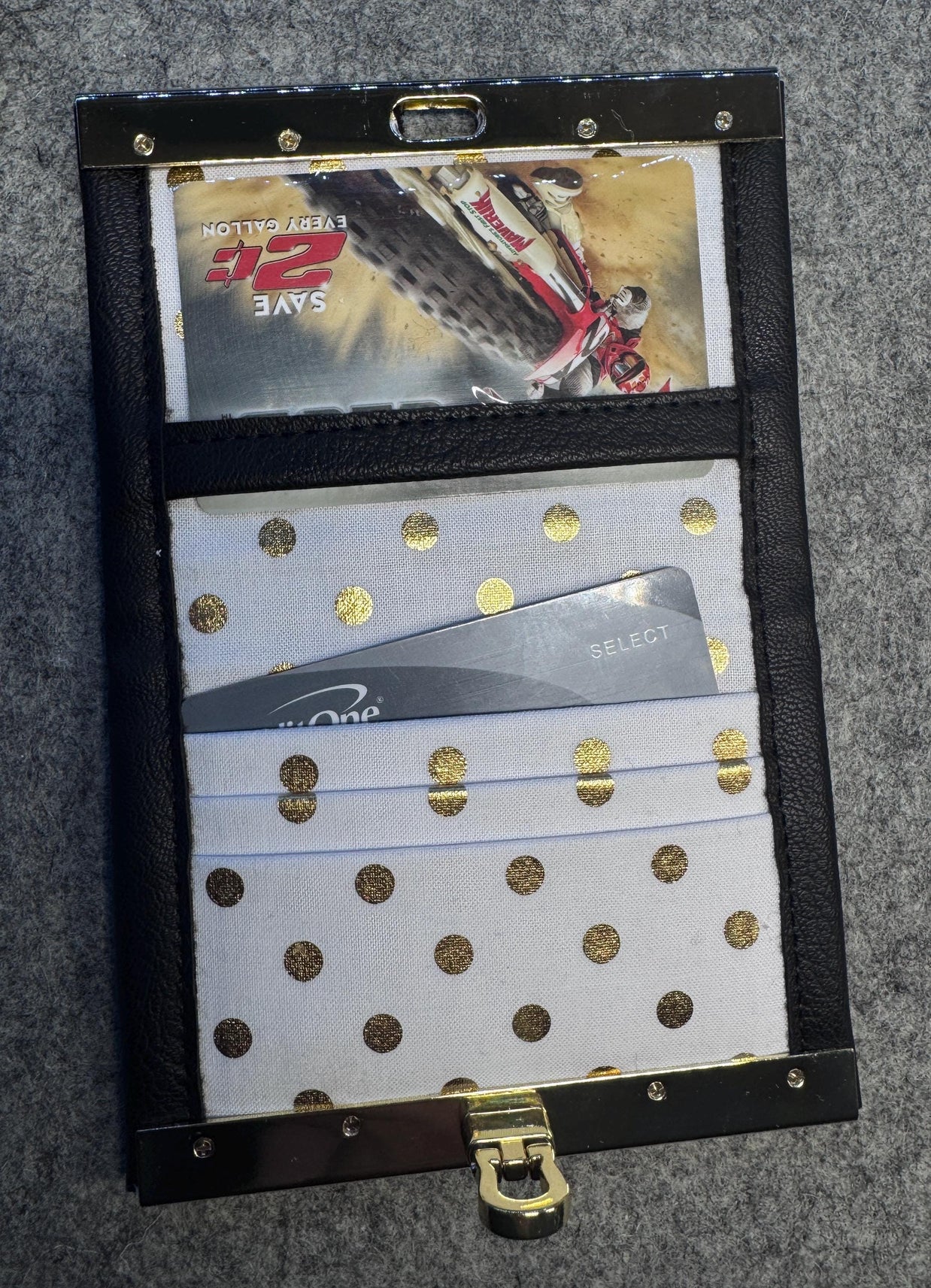 Handmade Small Bi-Fold Wallet – Compact Card Holder with Flip Lock