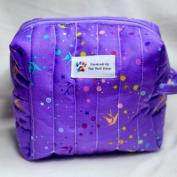 Handmade Quilted Makeup Bag: Cosmetic Organizer with Handle