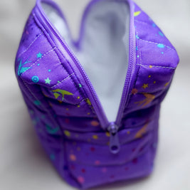 Handmade Quilted Makeup Bag: Cosmetic Organizer with Handle
