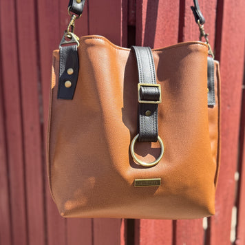 Hinterland Handbag