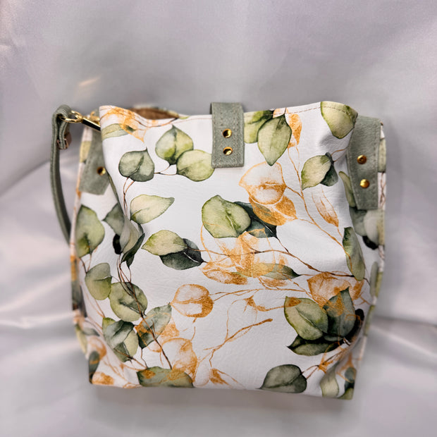 Hinterland Handbag