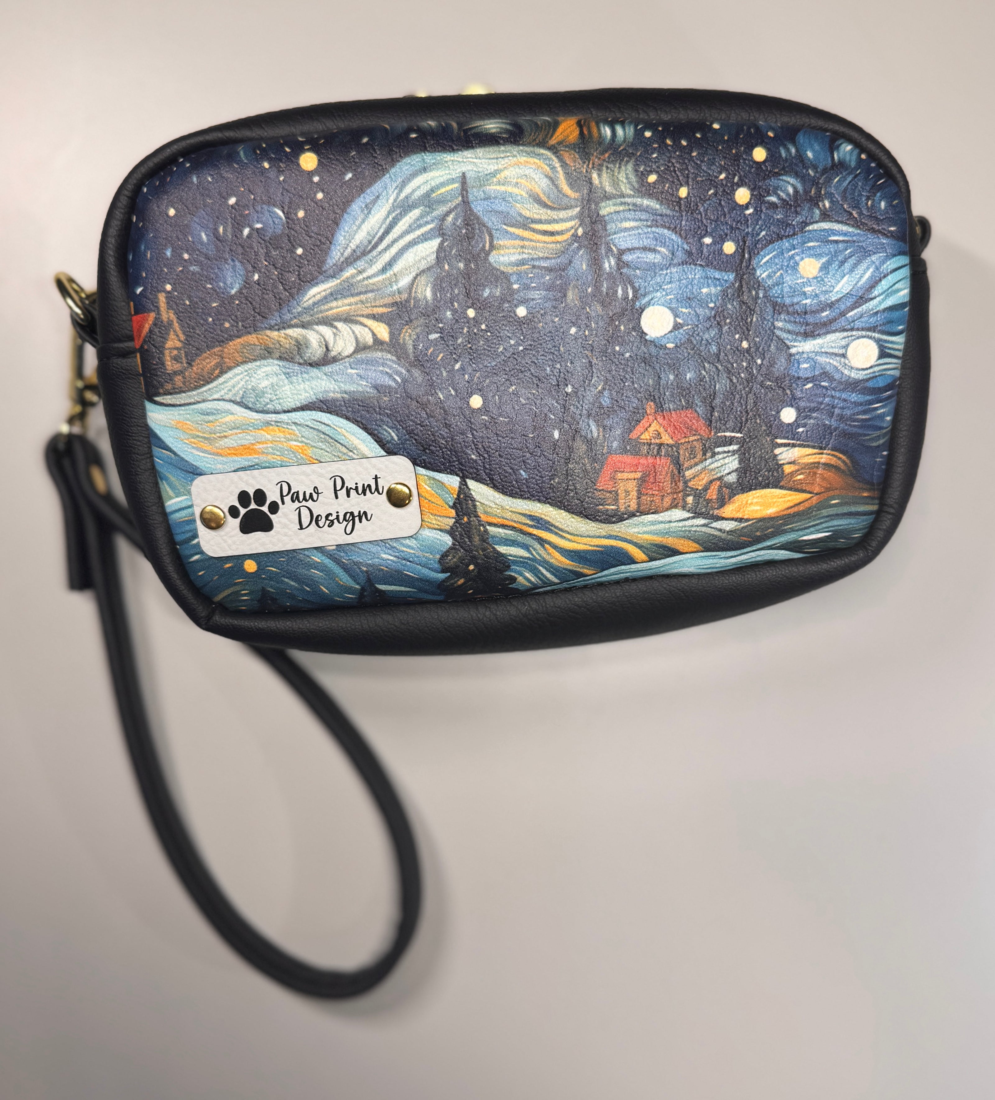 Tiny Cata Crossbody