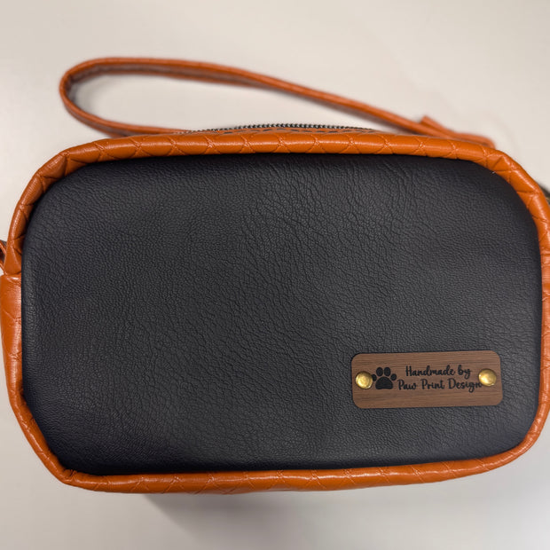 Tiny Cata Crossbody