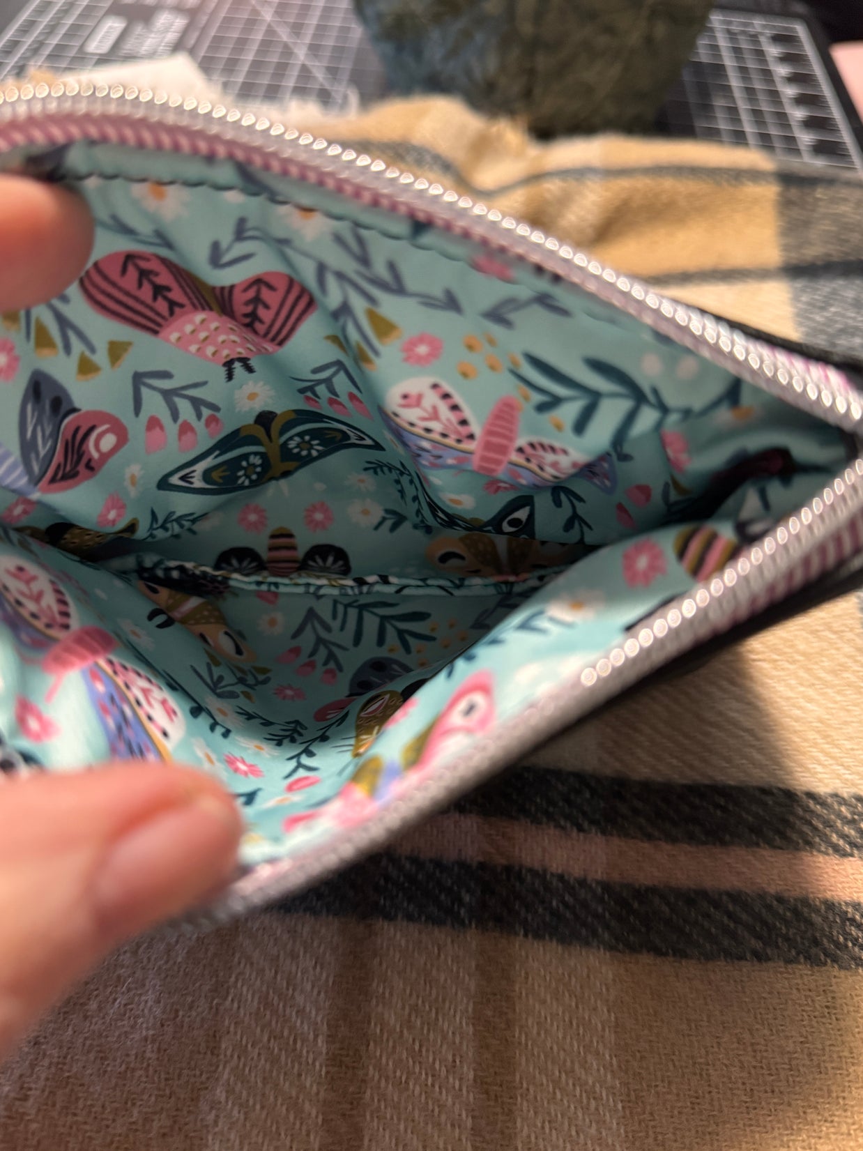 Midnight Kiss Pouch