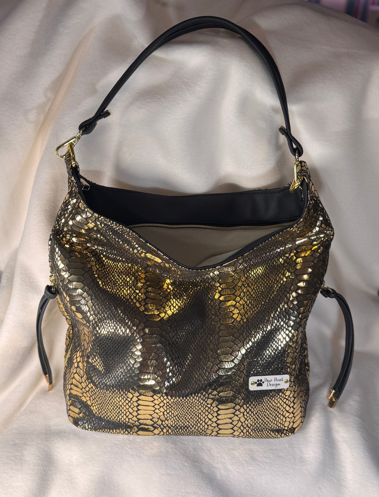 Simplistic Slouch Shoulder Bag