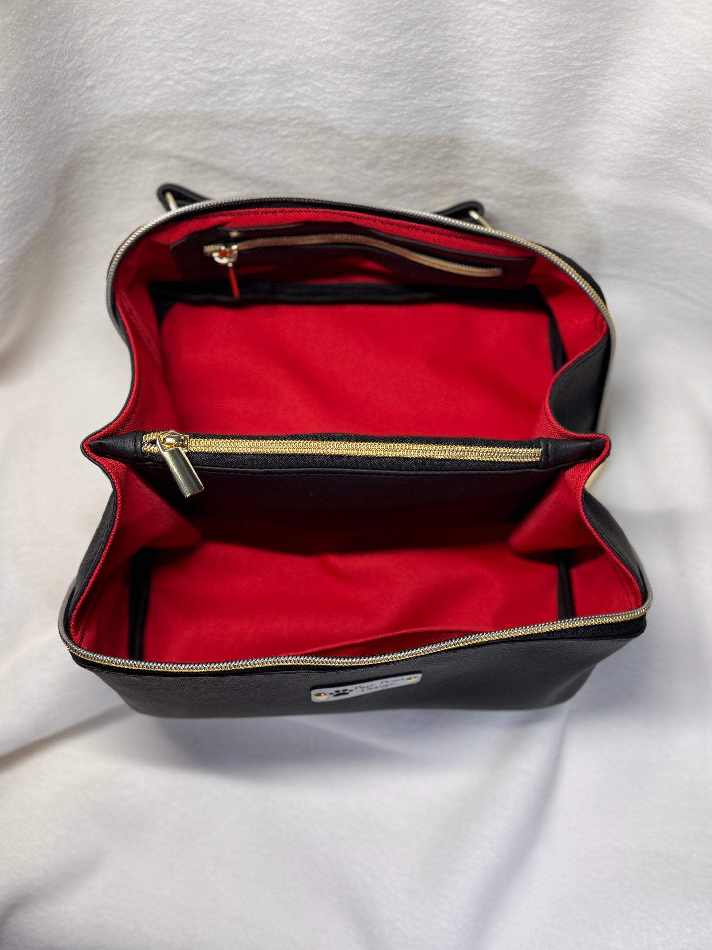 Black/Red Print Zip N Grip - Travel Bag