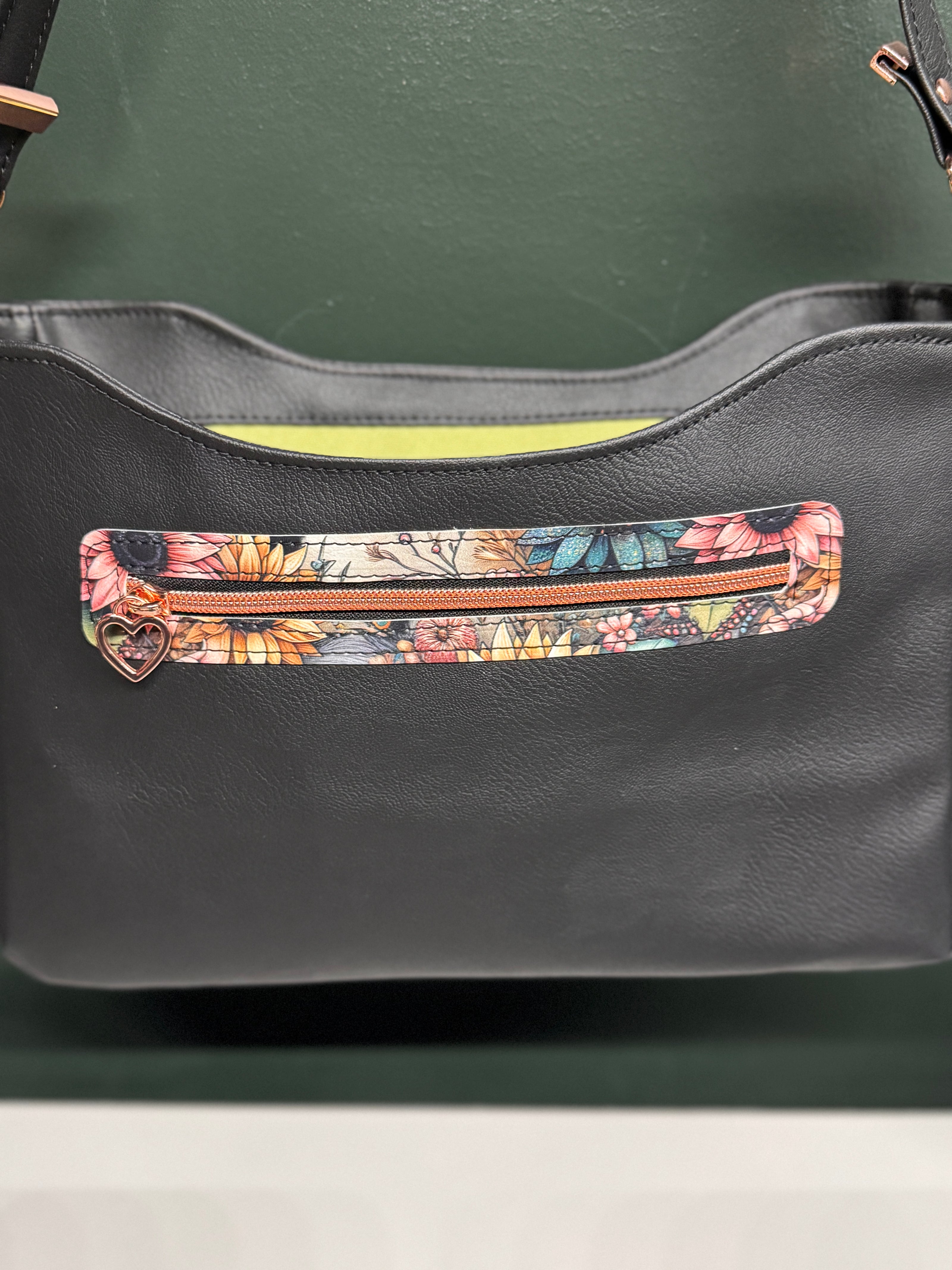 Kiana Handbag and Matching Ladies Architect Wallet