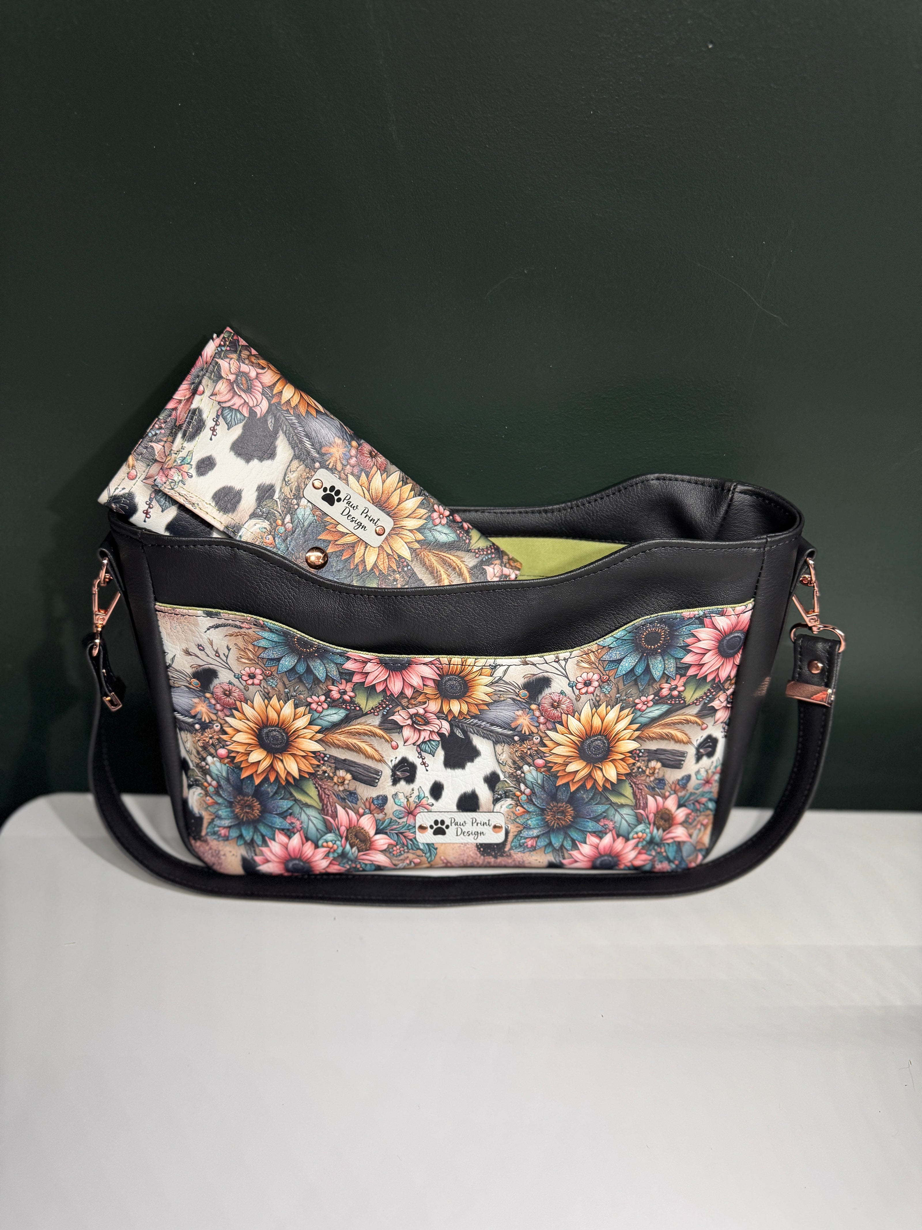 Kiana Handbag and Matching Ladies Architect Wallet