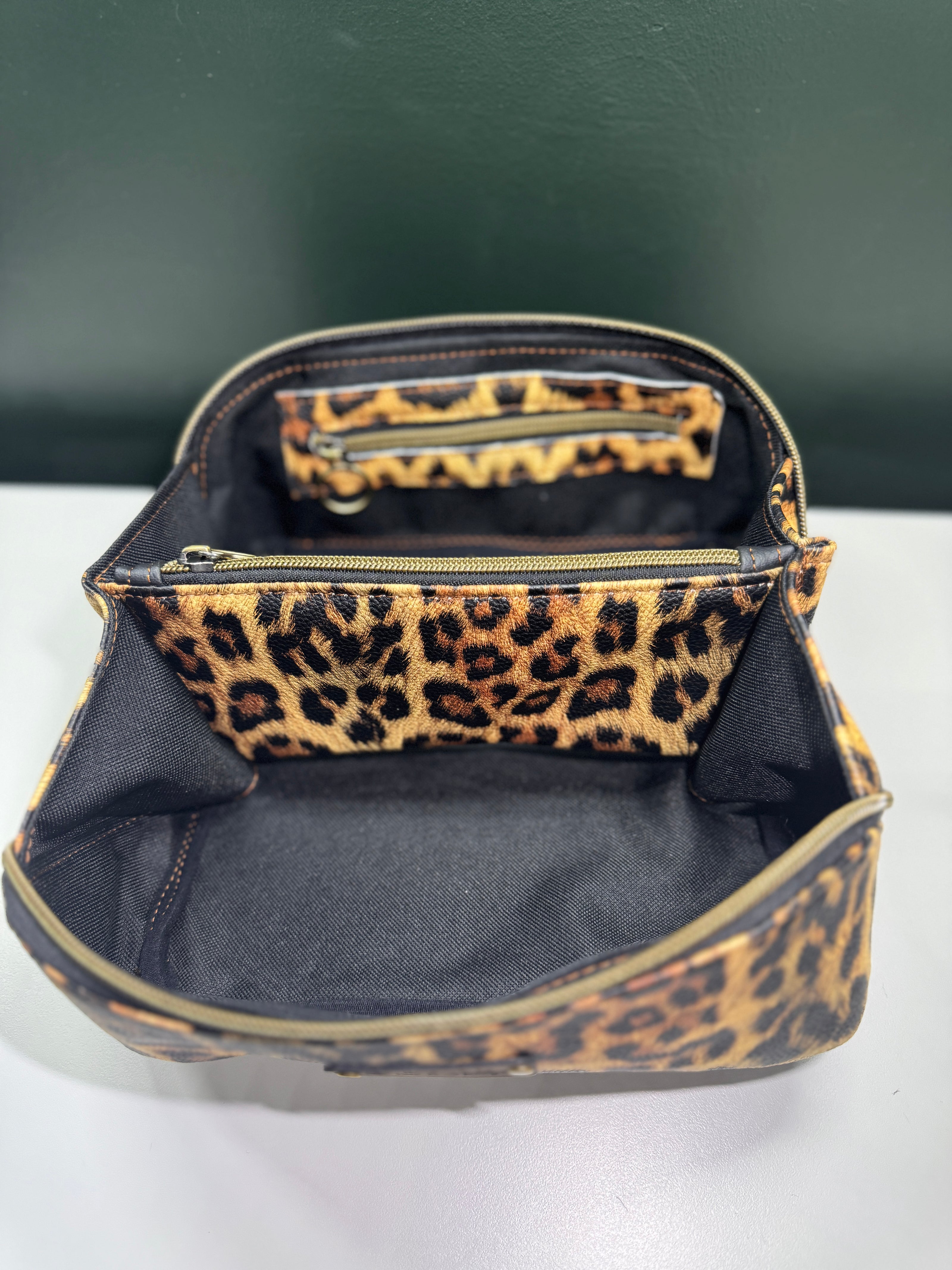 Leopard Print Zip N Grip - Travel Bag