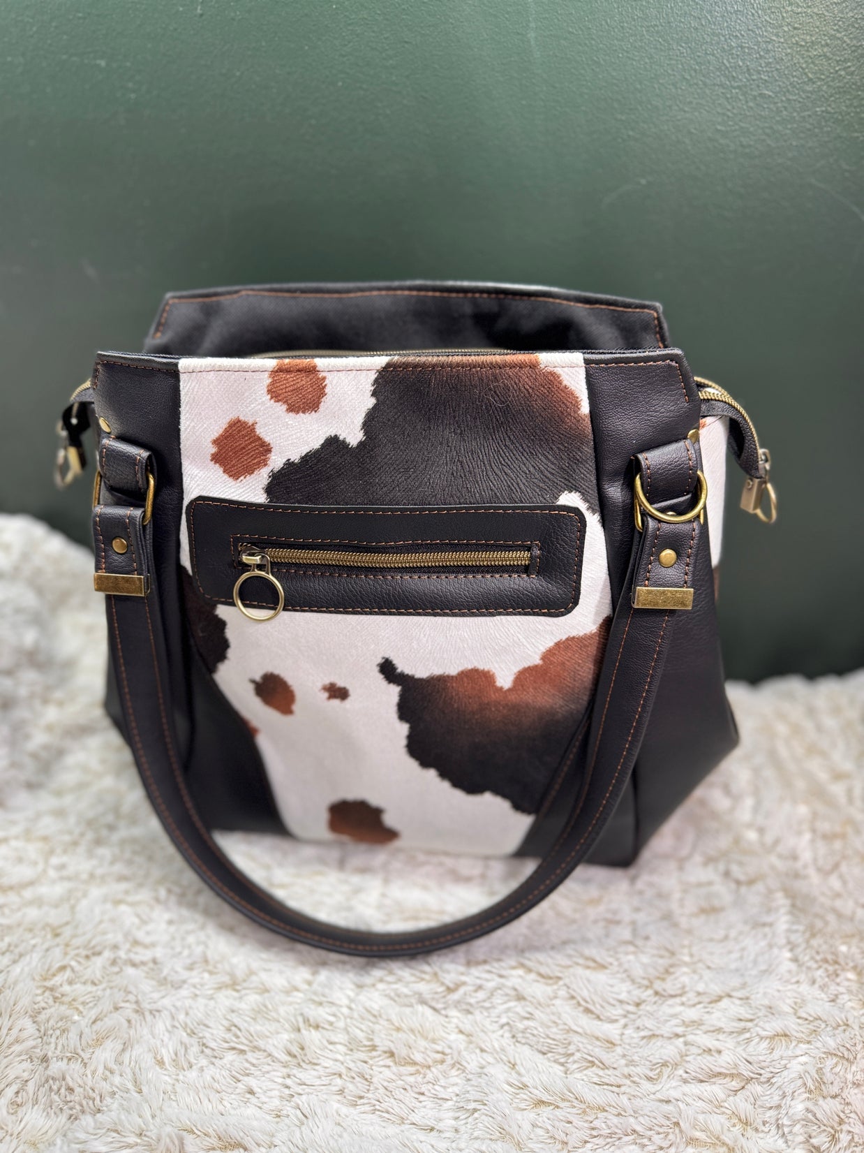 Samaren Handbag with crossbody strap