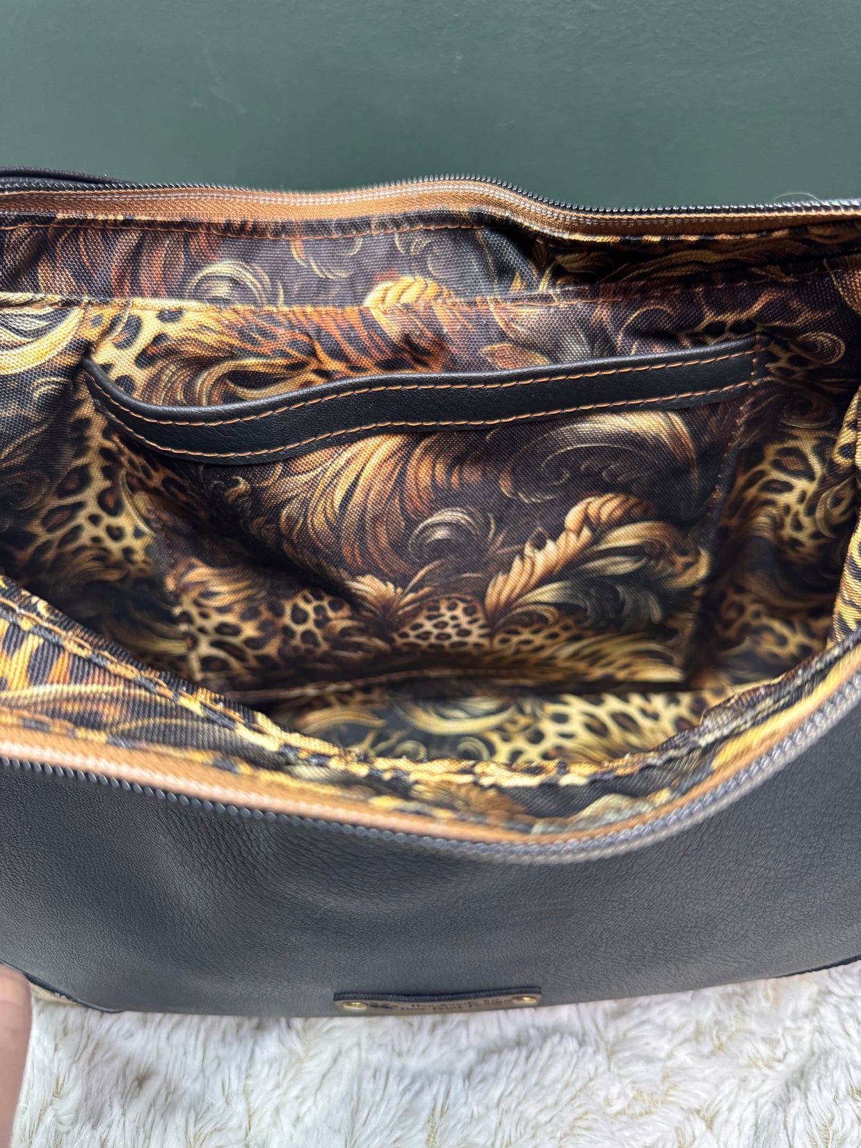 Annabelle Shoulder Bag - Large