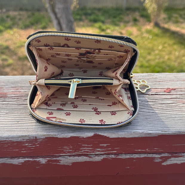 Green Crocodile Embossed Zip-Around Wallet – Classic Compact Organizer