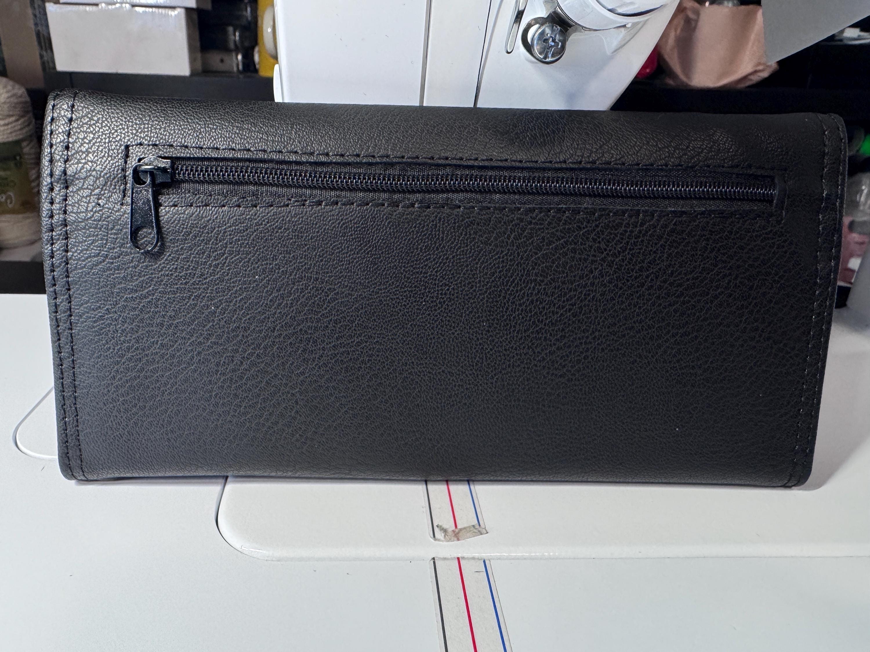 Architect Ladies Wallet - slim style wallet with plenty of pockets